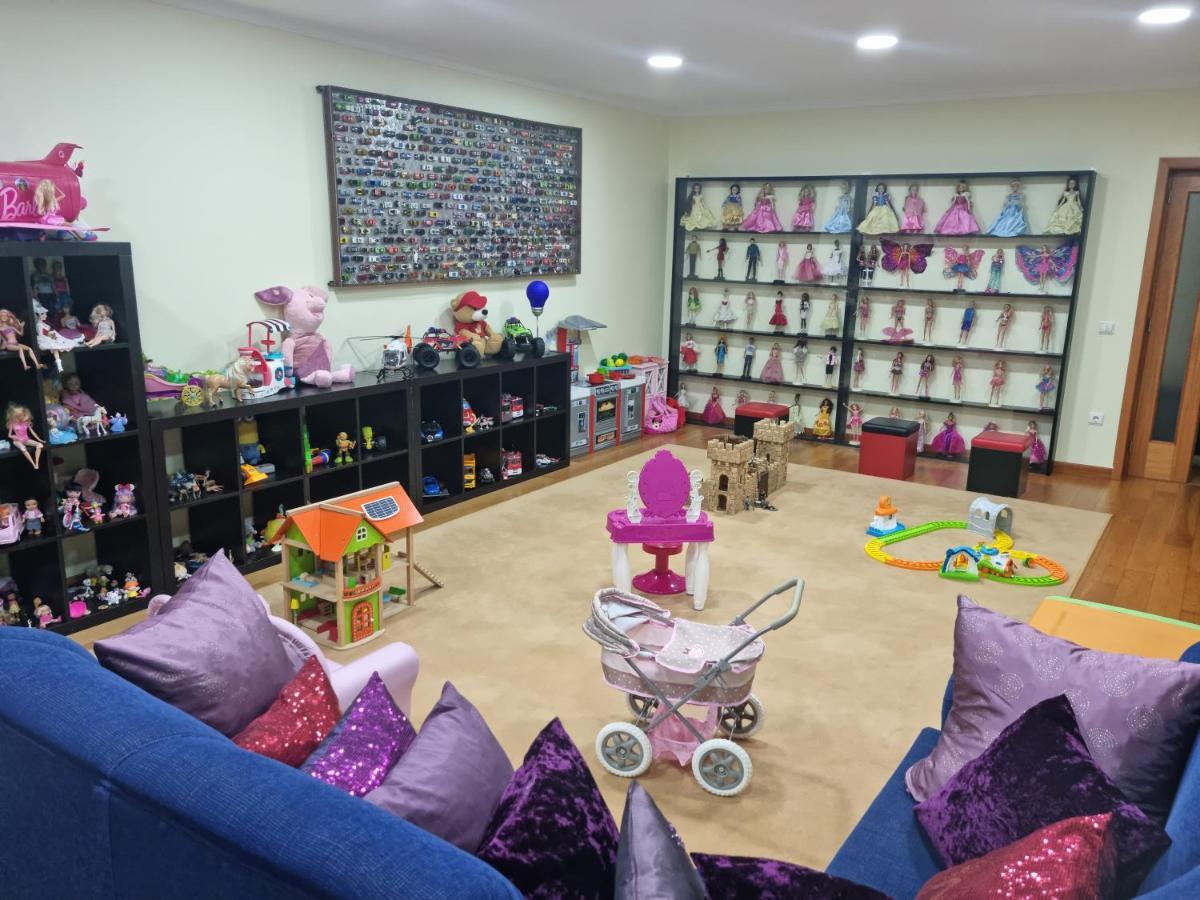 巴塞卢什Mr Alheira House别墅 外观 照片